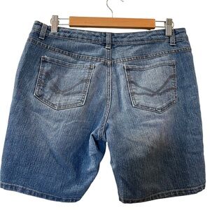 Nine West Women’s Vintage America Blue Jean Denim Shorts Mid Rise Comfy Size 10P